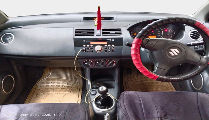 2010 Maruti Swift Dzire VXI, Petrol, Manual, 1,47,419 km, interior