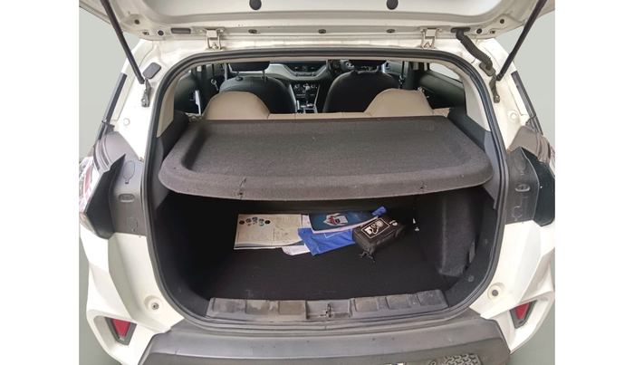 2022 Tata NEXON XMA SUNROOF DIESEL, Diesel, Automatic, 71,329 km, exterior