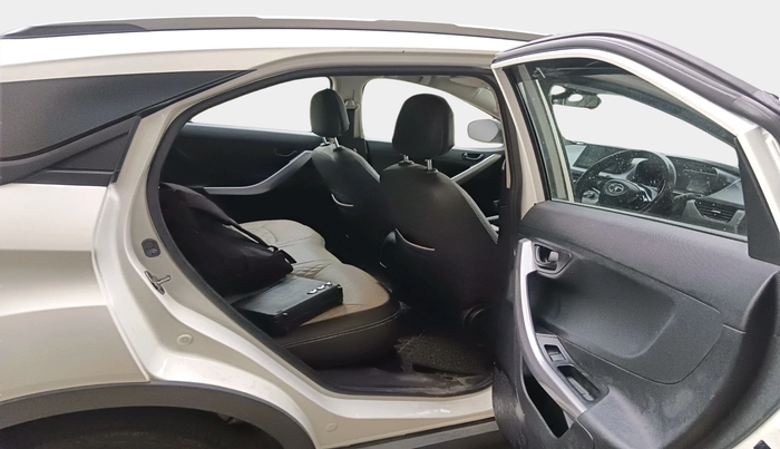 2022 Tata NEXON XMA SUNROOF DIESEL, Diesel, Automatic, 71,329 km, interior