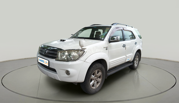 2011 Toyota Fortuner 3.0 4X4 MT, Diesel, Manual, 1,17,205 km, exterior