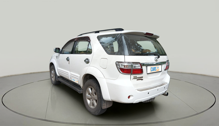 2011 Toyota Fortuner 3.0 4X4 MT, Diesel, Manual, 1,17,205 km, exterior