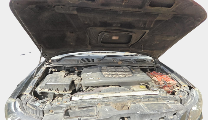 2013 Mahindra Xylo E8 ABS, Diesel, Manual, 1,24,065 km, exterior