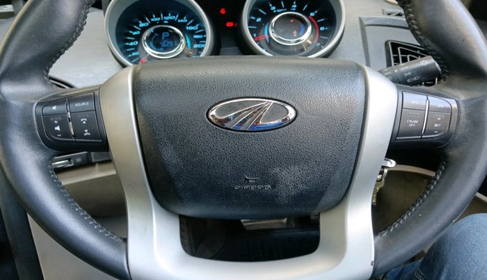 2016 Mahindra XUV500 W10 AT 1.99, Diesel, Automatic, 76,251 km, interior