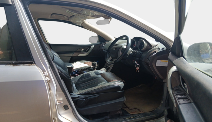 2012 Mahindra XUV500 W8, Diesel, Manual, 49,698 km, interior