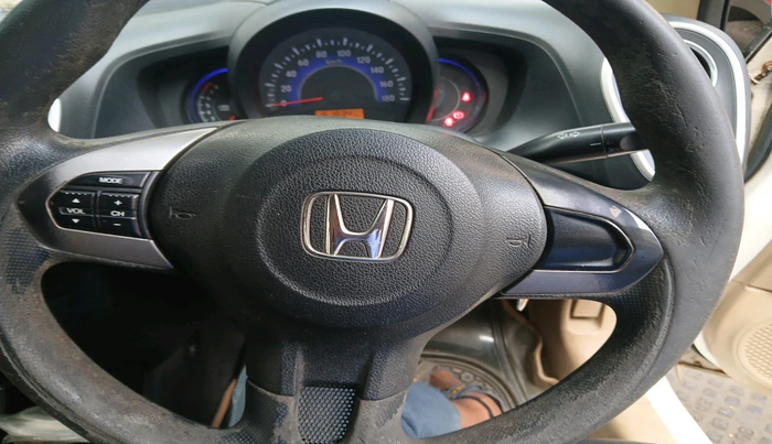 2015 Honda Mobilio 1.5L I-VTEC S, Petrol, Manual, 1,61,834 km, interior