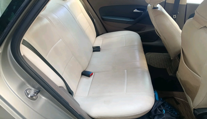 2012 Skoda Rapid ACTIVE 1.6 TDI CR MT, Diesel, Manual, 1,03,833 km, interior