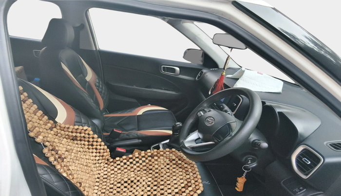 2019 Hyundai VENUE S 1.2, Petrol, Manual, 53,164 km, interior