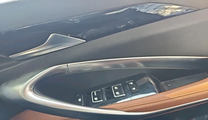 2020 MG HECTOR PLUS SHARP 1.5 PETROL TURBO DCT 6-STR, Petrol, Automatic, 58,377 km, interior