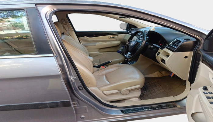2016 Maruti Ciaz ZXI+ AT, Petrol, Automatic, 62,592 km, interior