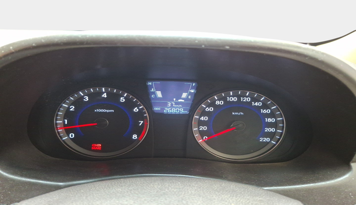 2013 Hyundai Verna FLUIDIC 1.6 VTVT EX, Petrol, Manual, 26,900 km, interior