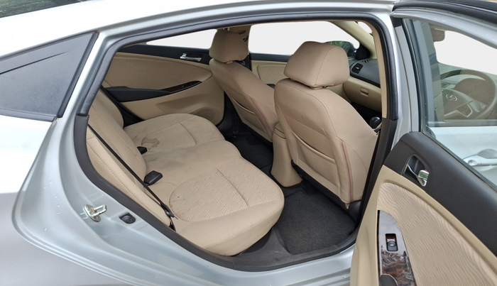 2013 Hyundai Verna FLUIDIC 1.6 VTVT EX, Petrol, Manual, 26,900 km, interior