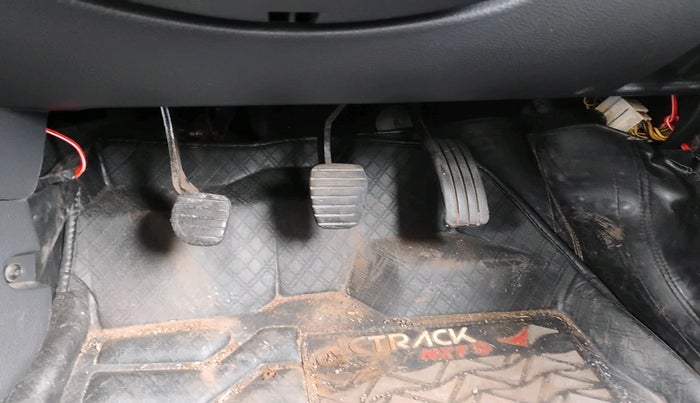 2013 Renault Duster RXL PETROL, Petrol, Manual, 85,767 km, interior