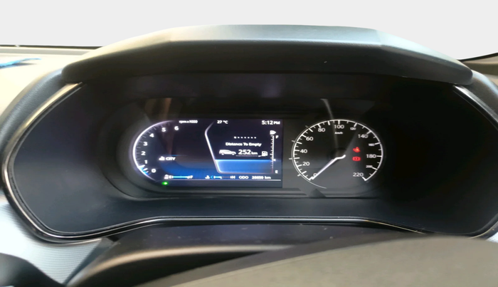 2022 Tata Safari XZ PLUS DARK EDITION, Diesel, Manual, 28,650 km, interior