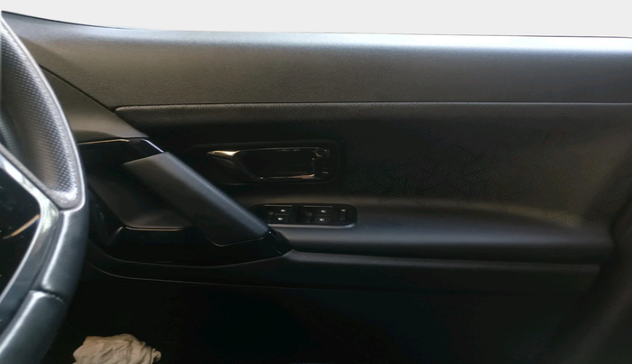 2022 Tata Safari XZ PLUS DARK EDITION, Diesel, Manual, 28,650 km, interior