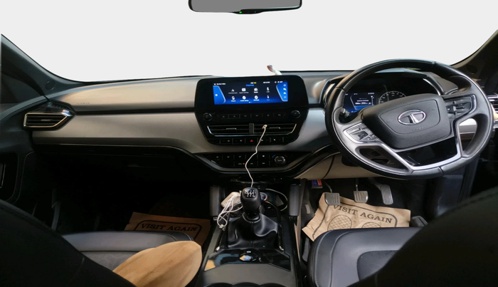 2022 Tata Safari XZ PLUS DARK EDITION, Diesel, Manual, 28,650 km, interior