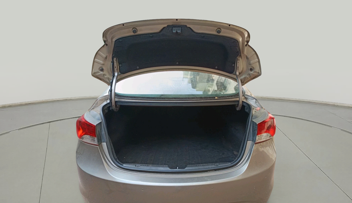 2014 Hyundai New Elantra 1.8 SX MT VTVT, Petrol, Manual, 63,766 km, exterior