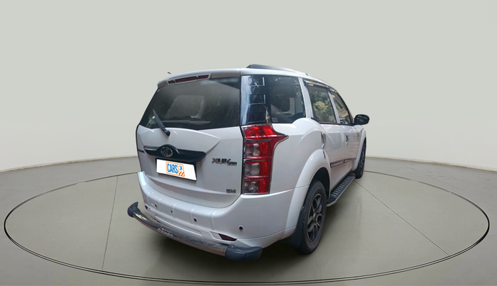 2017 Mahindra XUV500 W4, Diesel, Manual, 73,097 km, exterior