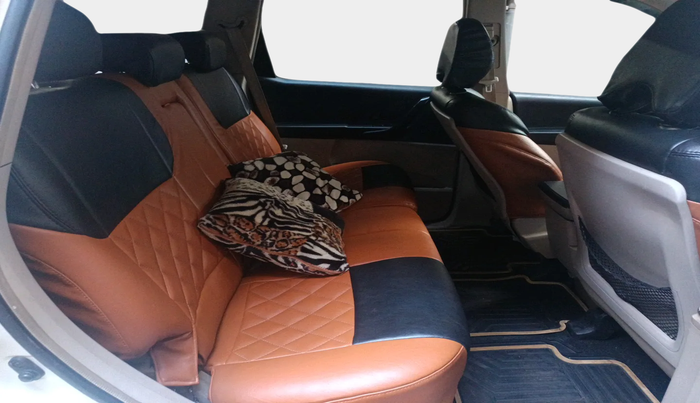 2017 Mahindra XUV500 W4, Diesel, Manual, 73,097 km, interior