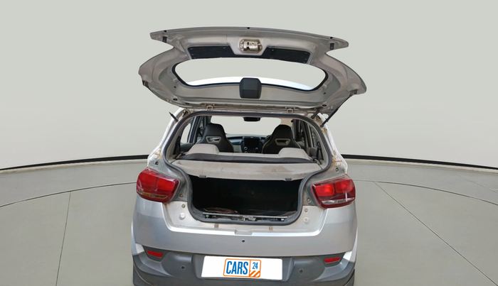 2016 Mahindra Kuv100 K4 D 6 STR, Diesel, Manual, 1,04,969 km, exterior