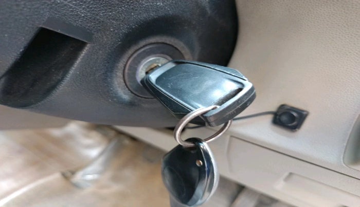 2016 Mahindra Kuv100 K4 D 6 STR, Diesel, Manual, 1,04,969 km, interior