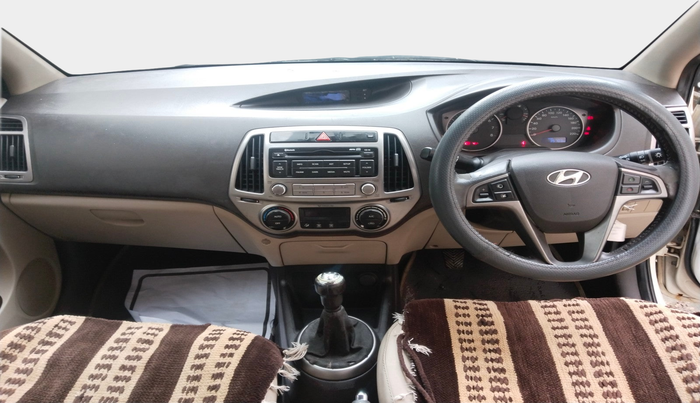 2012 Hyundai i20 SPORTZ 1.2, Petrol, Manual, 35,703 km, interior