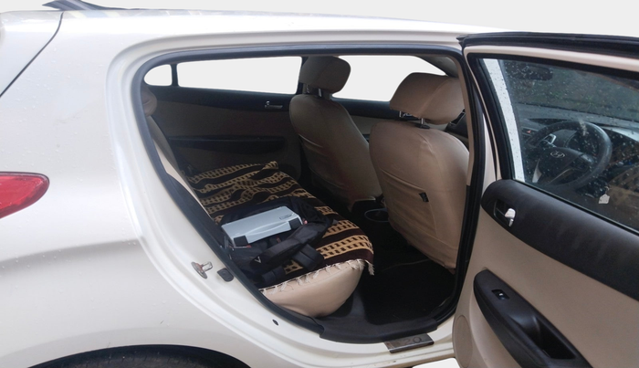 2012 Hyundai i20 SPORTZ 1.2, Petrol, Manual, 35,703 km, interior