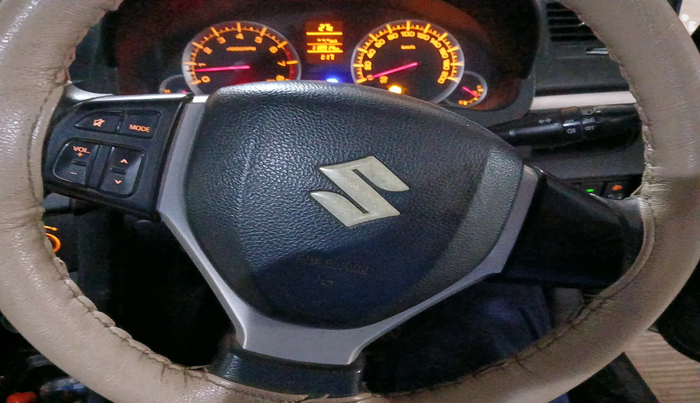 2012 Maruti Swift ZXI, Petrol, Manual, 1,18,914 km, interior