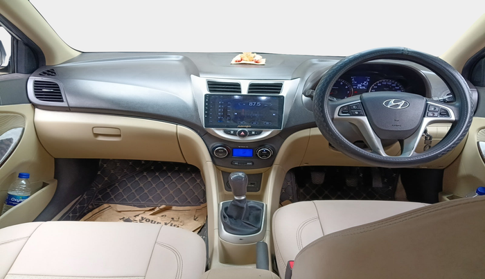 2011 Hyundai Verna FLUIDIC 1.6 VTVT, Petrol, Manual, 51,830 km, interior