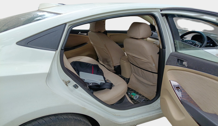 2011 Hyundai Verna FLUIDIC 1.6 VTVT, Petrol, Manual, 51,830 km, interior