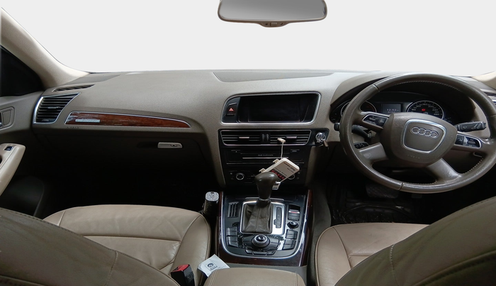 2011 Audi Q5 2.0 TDI QUATTRO, Diesel, Automatic, 91,513 km, interior