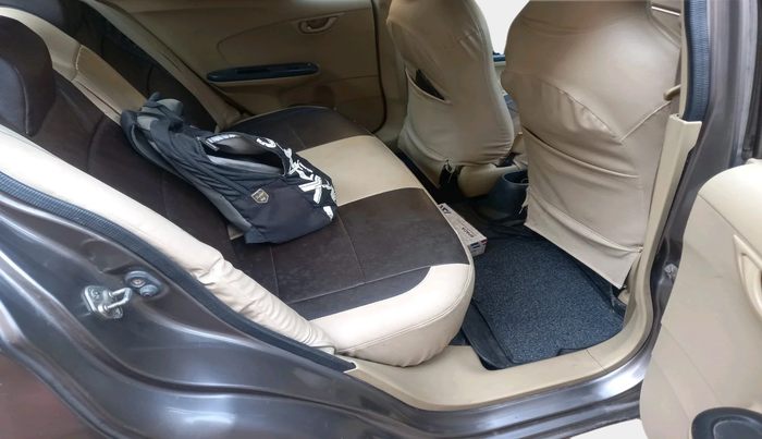 2016 Honda Amaze 1.2L I-VTEC S, Petrol, Manual, 71,995 km, interior