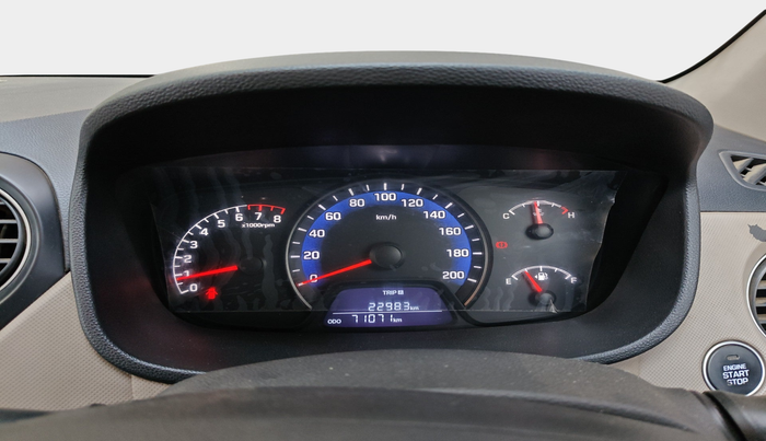 2015 Hyundai Xcent SX 1.2 (O), Petrol, Manual, 71,071 km, interior