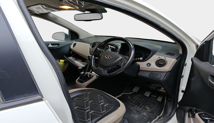 2015 Hyundai Xcent SX 1.2 (O), Petrol, Manual, 71,071 km, interior