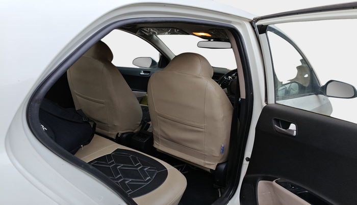 2015 Hyundai Xcent SX 1.2 (O), Petrol, Manual, 71,071 km, interior