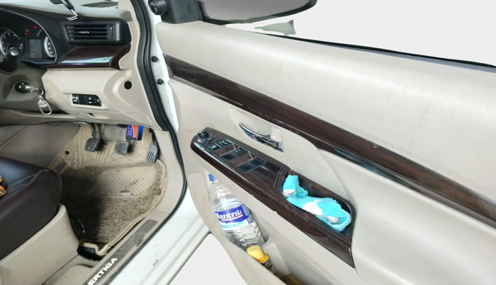 2020 Maruti Ertiga VXI CNG, Petrol, Manual, 1,13,733 km, interior