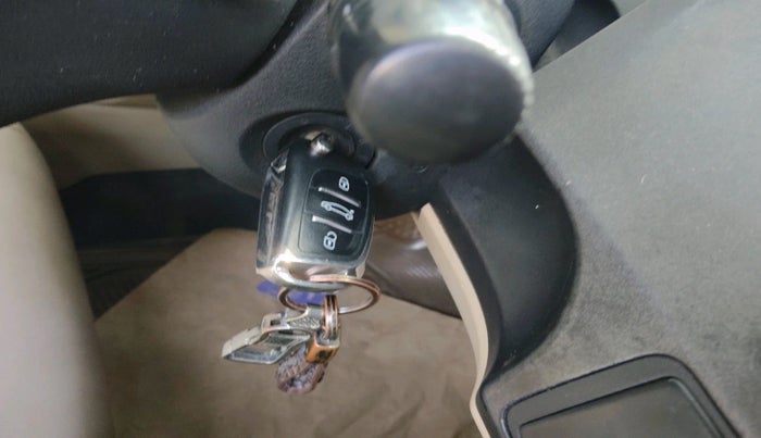 2010 Honda Civic 1.8L I-VTEC V AT, Petrol, Automatic, 1,17,429 km, interior