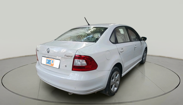 2016 Skoda Rapid 1.5 TDI CR STYLE PLUS AT, Diesel, Automatic, 94,161 km, exterior