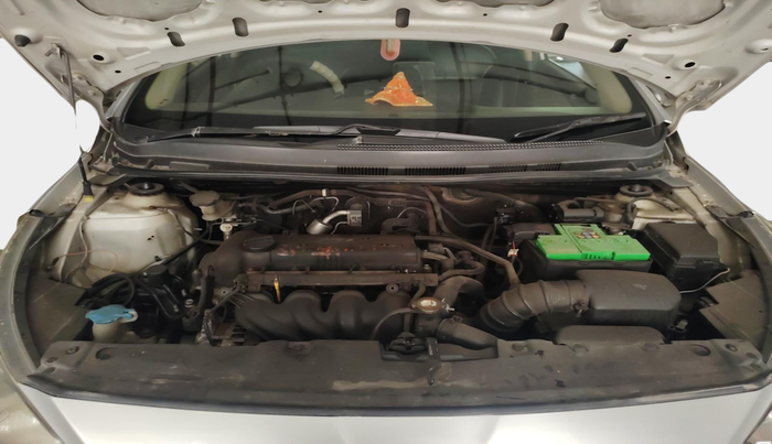 2011 Hyundai Verna FLUIDIC 1.4 VTVT, Petrol, Manual, 58,970 km, exterior