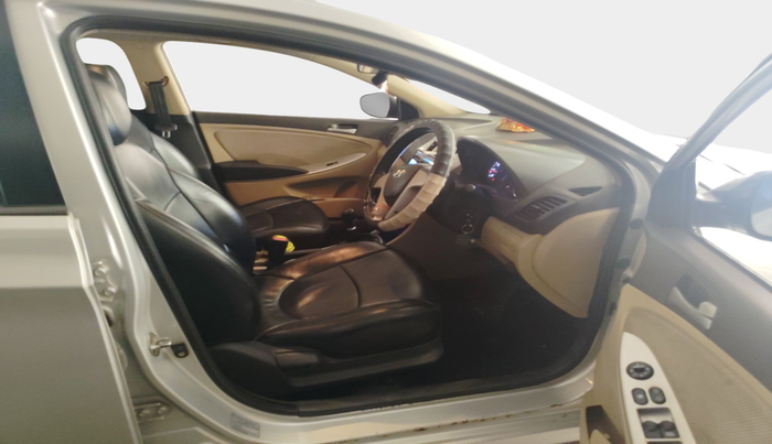 2011 Hyundai Verna FLUIDIC 1.4 VTVT, Petrol, Manual, 58,970 km, interior