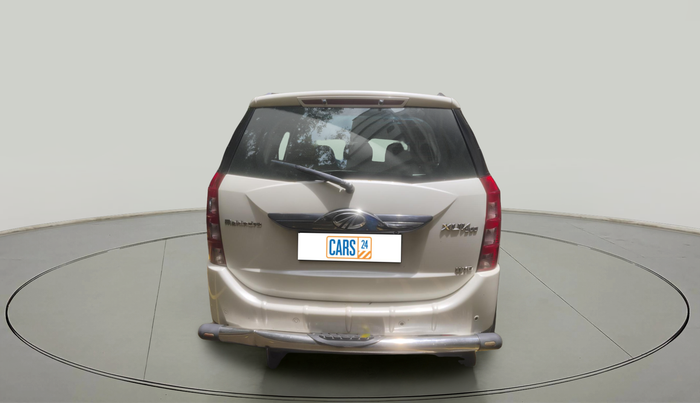 2015 Mahindra XUV500 W10, Diesel, Manual, 1,29,242 km, exterior