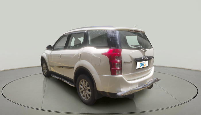 2015 Mahindra XUV500 W10, Diesel, Manual, 1,29,242 km, exterior