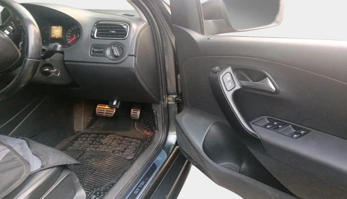 2015 Volkswagen Polo GT TSI AT, Petrol, Automatic, 44,948 km, interior