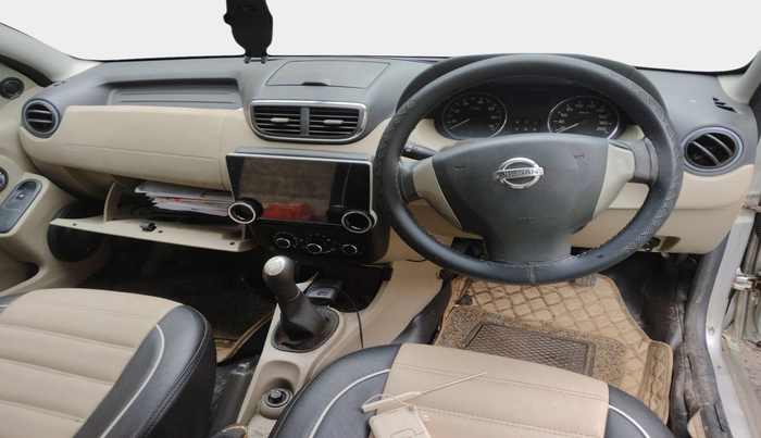 2015 Nissan Terrano XL O (D), Diesel, Manual, 78,139 km, interior