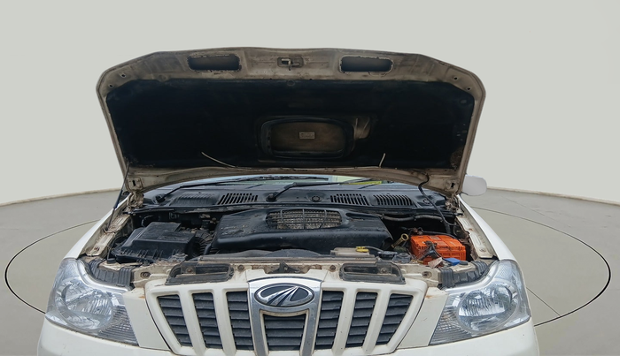 2010 Mahindra Xylo E6 BS-III, Diesel, Manual, 1,58,000 km, exterior