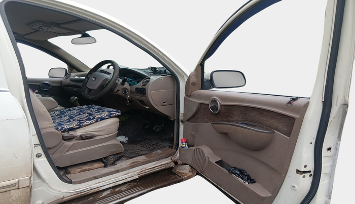 2010 Mahindra Xylo E6 BS-III, Diesel, Manual, 1,58,000 km, interior