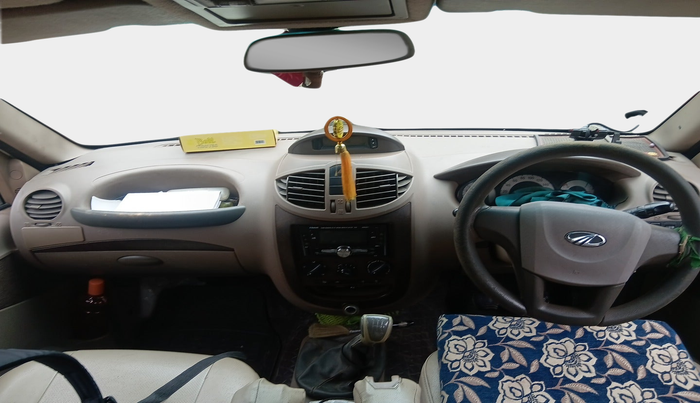 2010 Mahindra Xylo E6 BS-III, Diesel, Manual, 1,58,000 km, interior