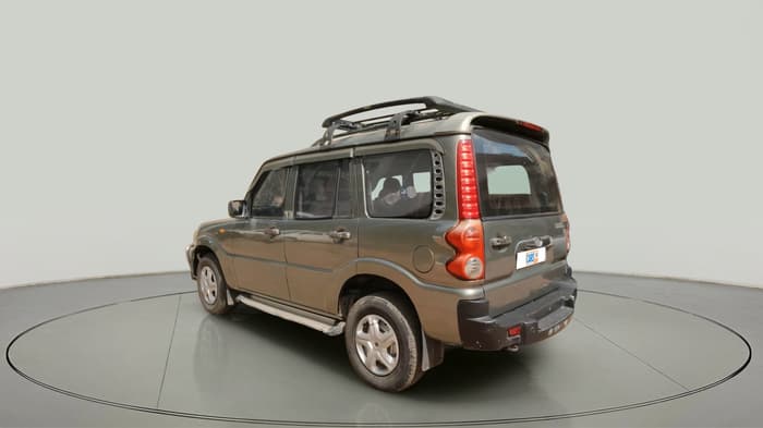 2010 Mahindra Scorpio LX BS-III, Diesel, Manual, 88,172 km, exterior