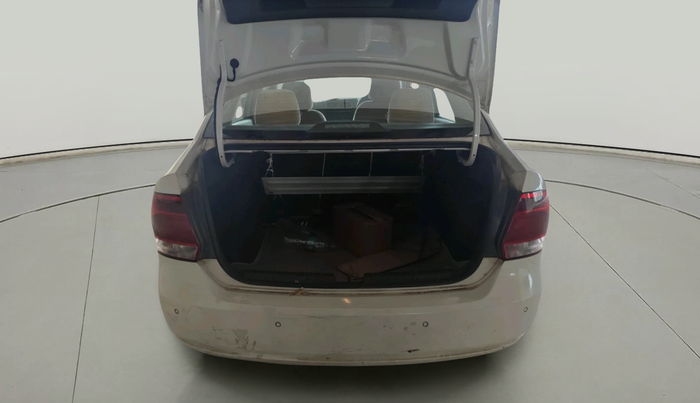 2011 Volkswagen Vento HIGHLINE DIESEL 1.6, Diesel, Manual, 1,48,589 km, exterior