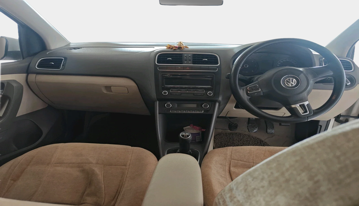 2011 Volkswagen Vento HIGHLINE DIESEL 1.6, Diesel, Manual, 1,48,589 km, interior