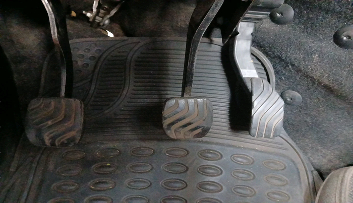 2022 Renault Kiger RXZ MT, Petrol, Manual, 35,416 km, interior